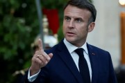 法国总统马克龙将于13日早间宣布新总理人选