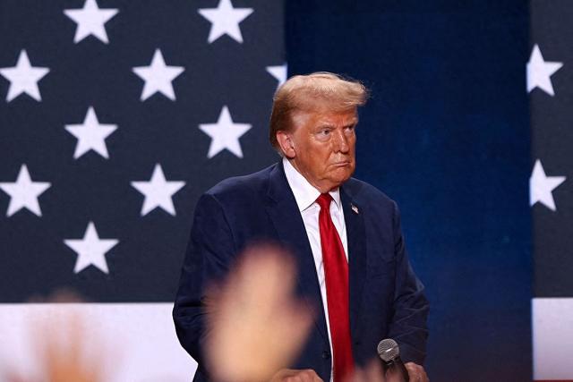 拜登担心特朗普“拒绝接受大选结果”:这很危险