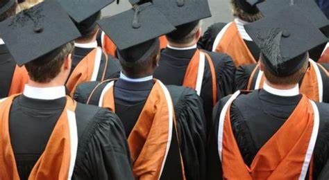 外盘头条:对冲基金基差交易面临检视 波音工人投票表决工资协议或结束罢工 家乐福研究提高估值方案