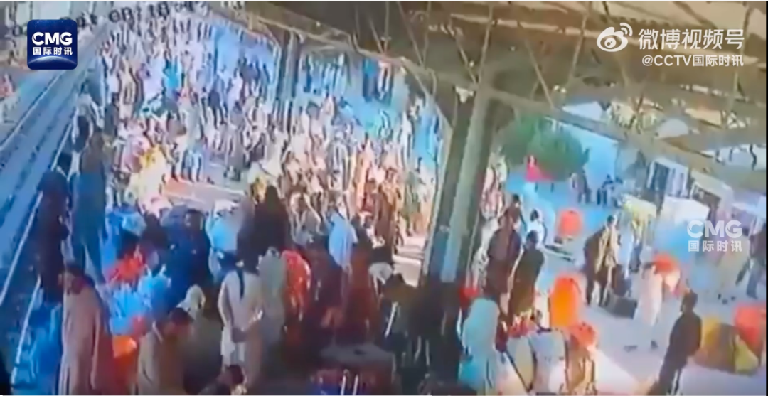 突发!巴基斯坦一火车站发生爆炸,22人已死亡!“当时站台聚集了大量旅客”,监控记录爆炸瞬间