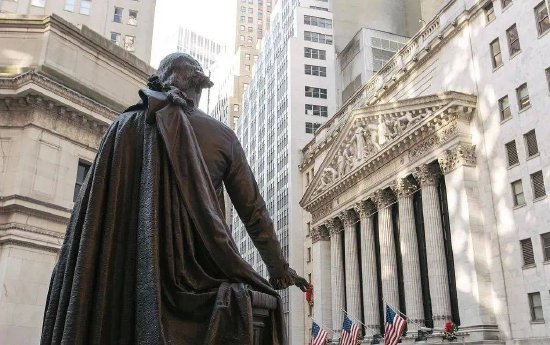 外盘头条:投资美国10亿美元 特朗普承诺加急审批 苹果计划为智能手表配备卫星通讯 波音重启737飞机生产线