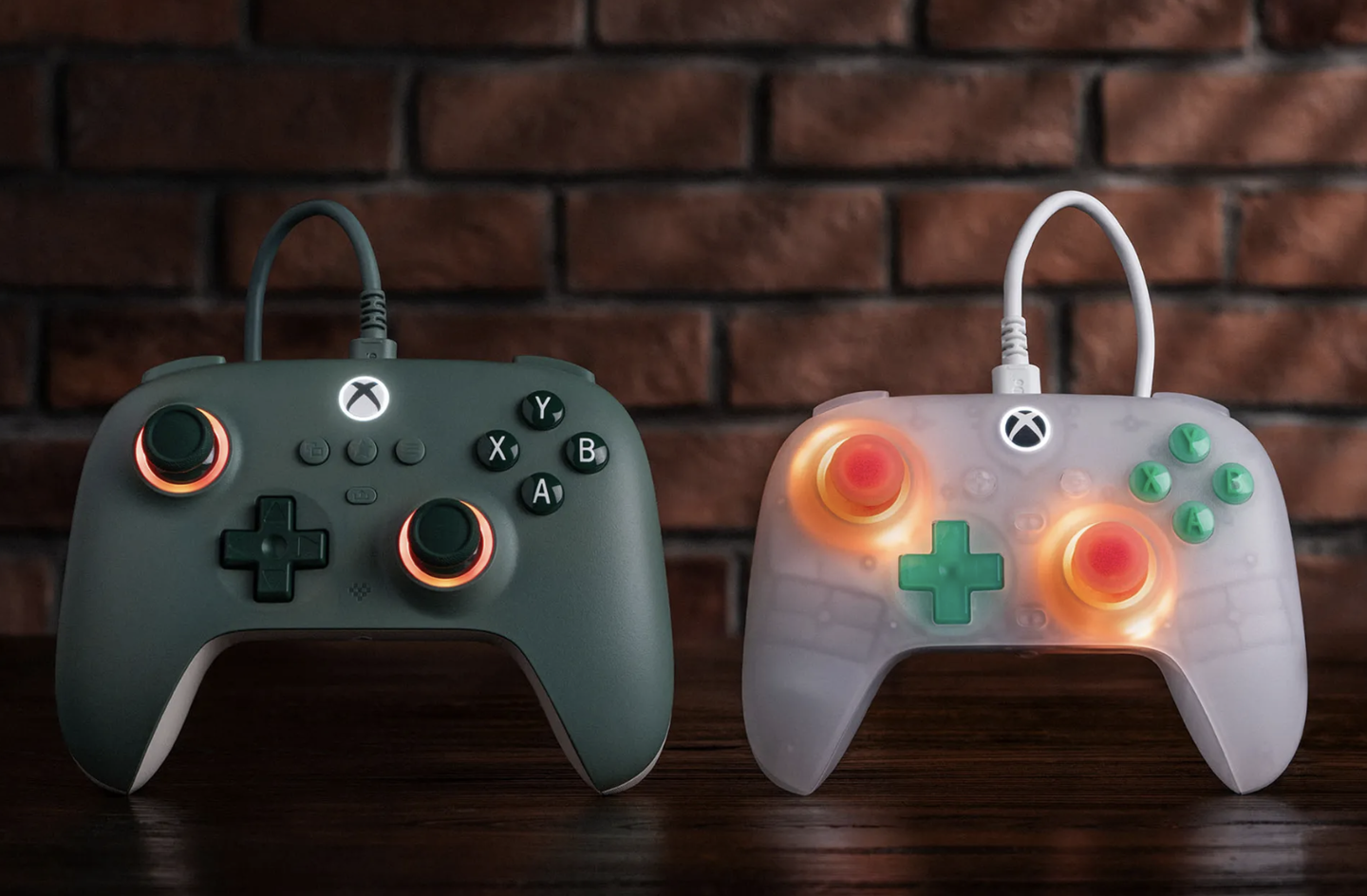 八位堂海外推出 Ultimate Mini 有线游戏手柄:紧凑 Xbox 布局、霍尔摇杆,34.99 美元