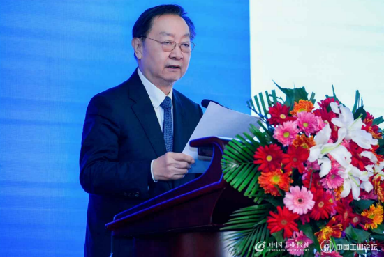 李毅中:高度重视科技成果转化、产业化,产学研用深度融合