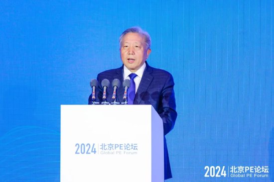 吴晓求:当下稳定是最重要的 应该把重点放在法律的完善、规则的公平、制度的稳定和市场的透明上