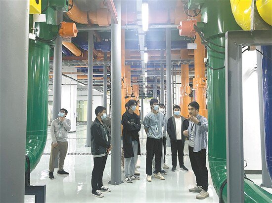 AI来了,重塑高校计算机通识课