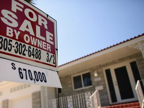 外盘头条:特朗普称周六起将对加墨征收25%关税 OpenAI估值3400亿美元进行新一轮融资