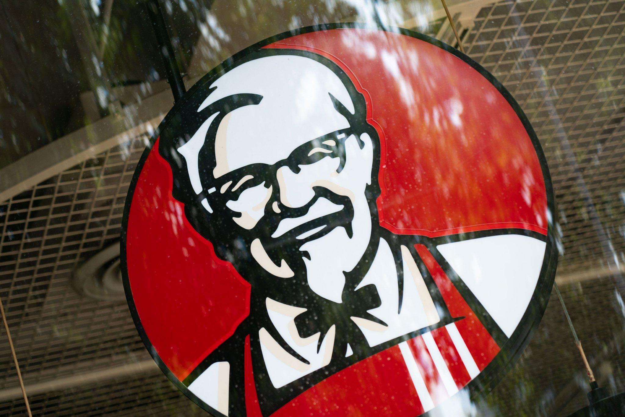 百胜中国去年收入创新高,但肯德基利润因价格战受伤