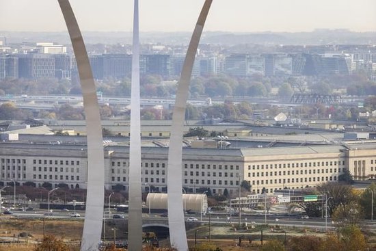 马斯克的改革会让美国更伟大还是衰落？DeepSeek这样回答