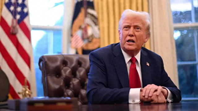 美媒:特朗普称对驱逐哈里王子不感兴趣,“他和他妻子的问题已经够多了”