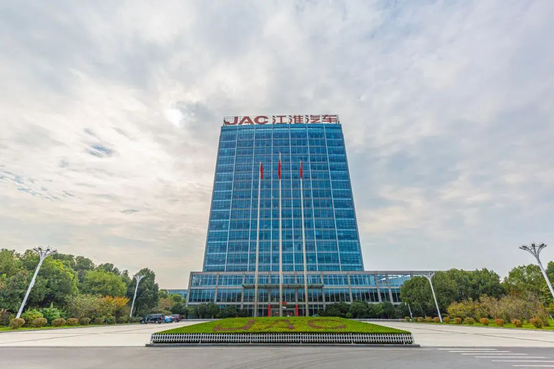 江淮汽车:背水一战