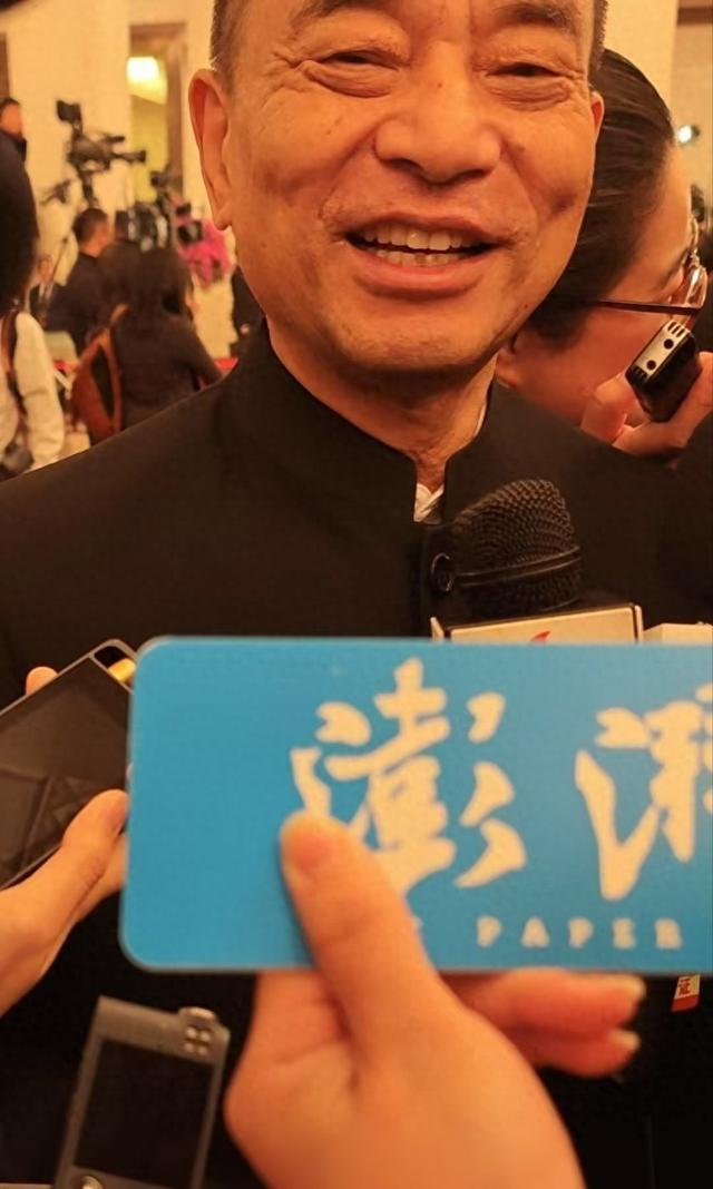 刘永好:已投资七八家工业机器人公司,很佩服王兴兴这样的90后企业家