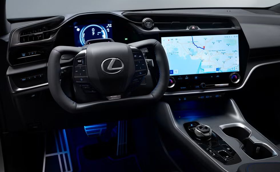 雷克萨斯 RZ550e 电动紧凑豪华 SUV 登场:402 马力、首配 F Sport 标识、引入线控转向技术