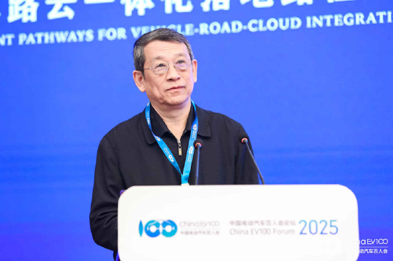 王笑京:国内车路协同存在开发火热落地难的问题