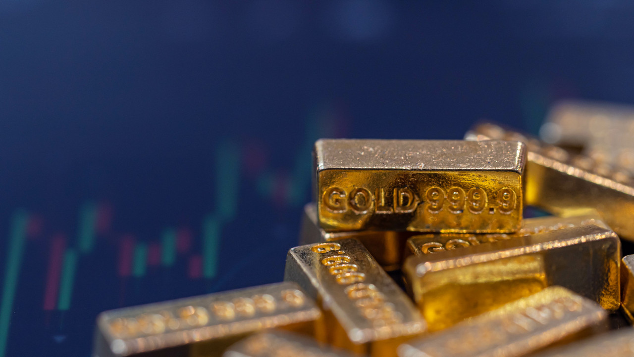 “对等关税”面世,黄金避险属性爆发再度大涨,上金所提示:合理控制仓位