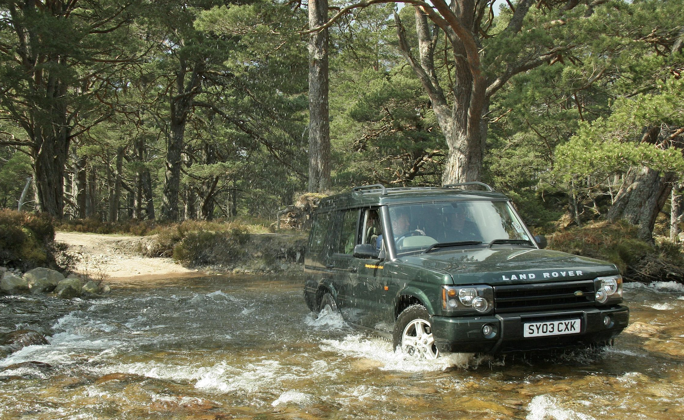 为应对美国25%关税,捷豹路虎计划暂停对美出口汽车