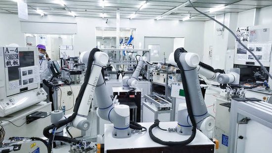 “机器人军团”闯入深交所，对千亿级市场“放大招”