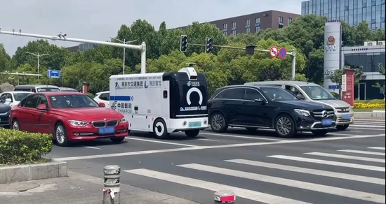 多股连板!无人车概念火爆的背后