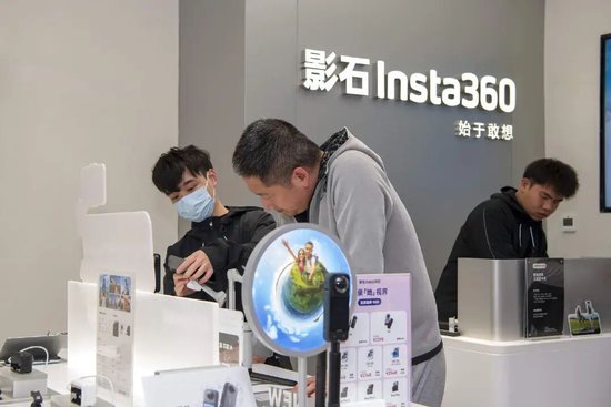 影石要靠新业务提高利润?大疆不答应